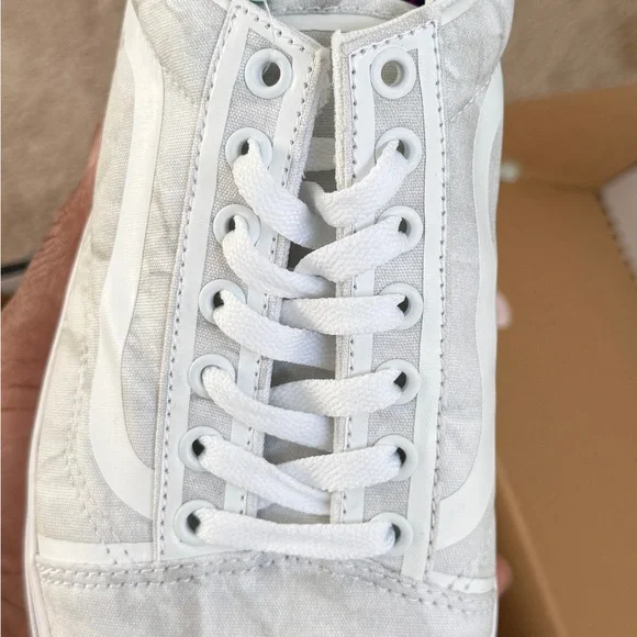 Vans Men's White and Green Casual Sneakers - Picture 4 of 8